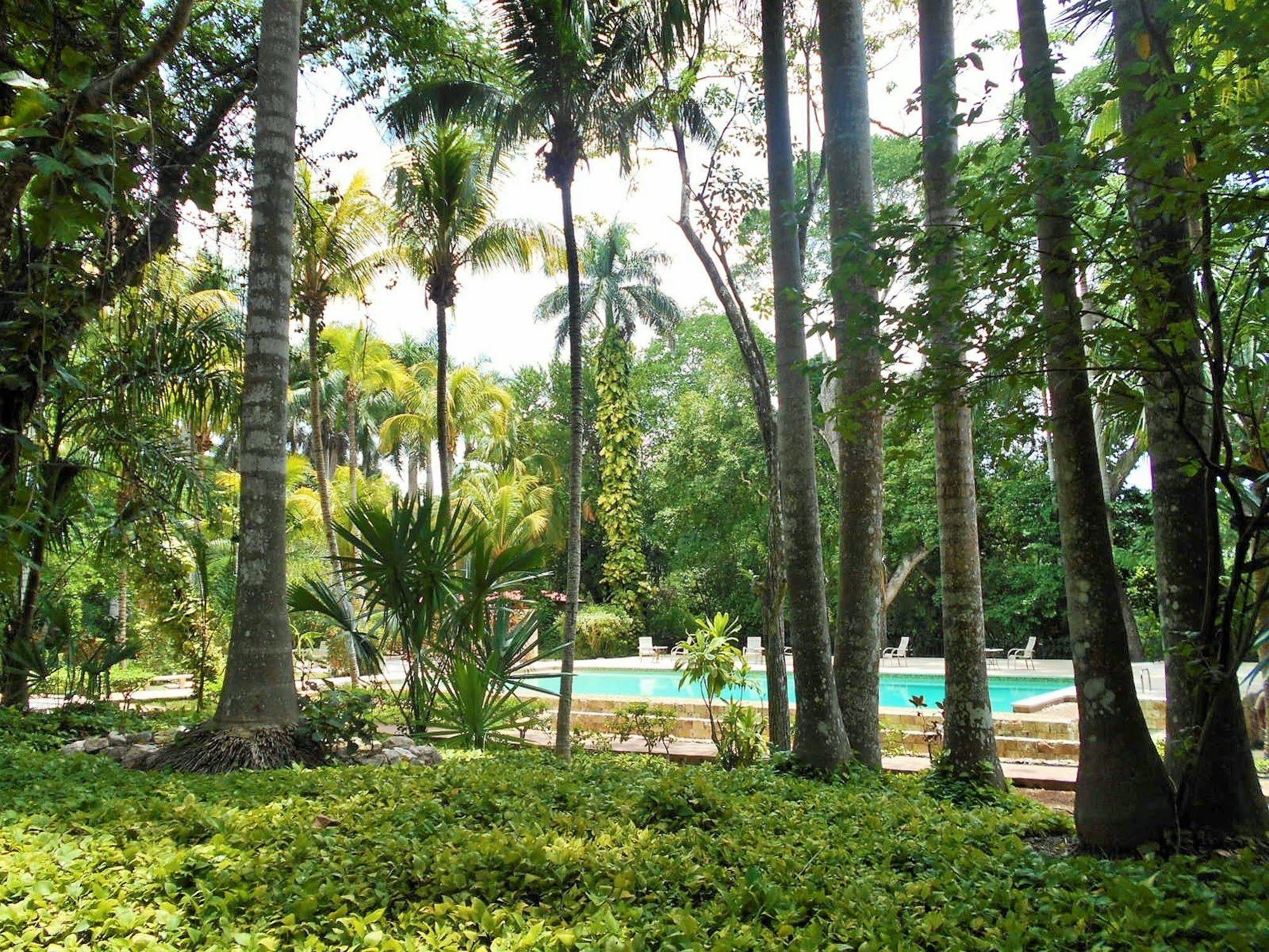 Hacienda Chichen Resort And Yaxkin Spa Exterior photo
